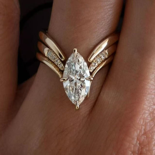 Personalized Inlaid Horse Eye Ring Suit